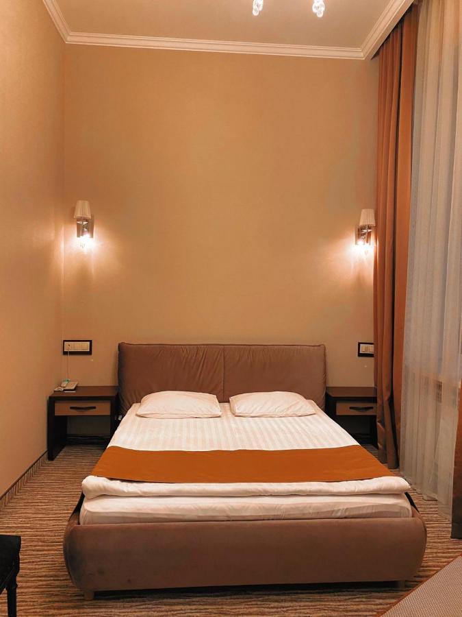 Hotel Myline Relax Complex à Astana Extérieur photo