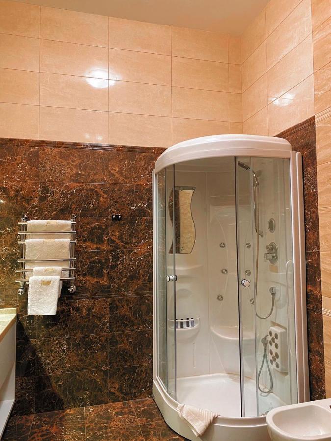 Hotel Myline Relax Complex à Astana Extérieur photo