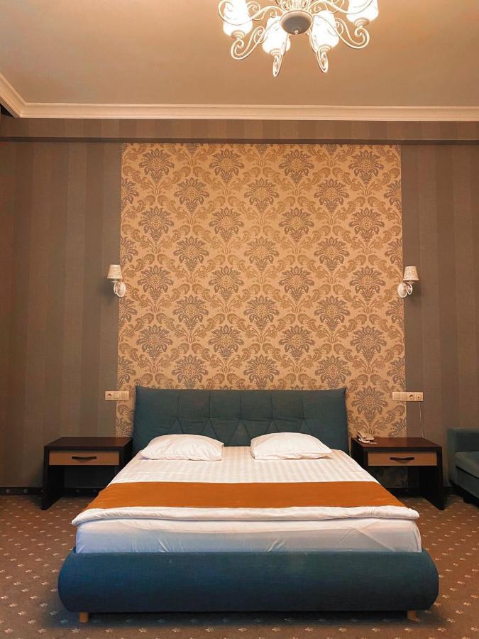 Hotel Myline Relax Complex à Astana Extérieur photo